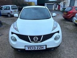 White Used 2013 Nissan Juke Tekna SUV | £3,000 (Fair price)