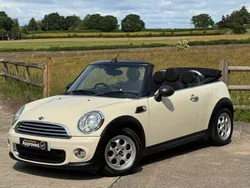 White Used 2014 Mini ONE Hatchback | £5,950