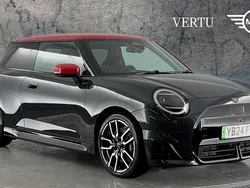 Grey New 2024 Mini Cooper SE Hatch Hatchback | £29,994 (Fair price)