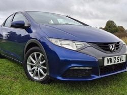 Blue Used 2012 Honda Civic SE Hatchback | £2,995 (Fair price)