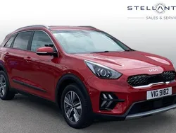 Red Used 2022 Kia Niro 2 SUV | £17,484 (Good price)