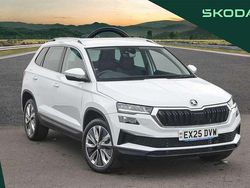 Moon white metallic New 2025 Skoda Karoq SE L SUV | £29,995 (Expensive)