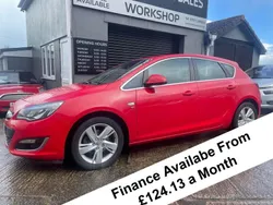 Red Used 2013 Vauxhall Astra SRi Hatchback | £3,995 (Fair price)