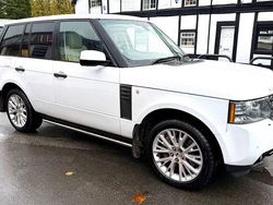 White Used 2011 Land Rover Range Rover Vogue SUV | £7,995 (Super price)