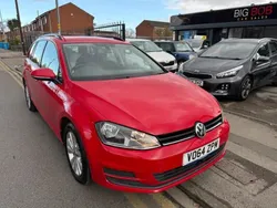 Red Used 2014 VW Golf VII SE Estate | £6,949 (Fair price)