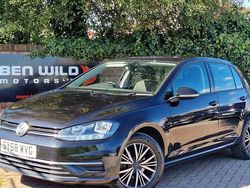 Black Used 2018 VW Golf VII SE Hatchback | £11,990 (Fair price)