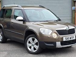 Brown Used 2011 Skoda Yeti SE SUV | £4,950 (Fair price)