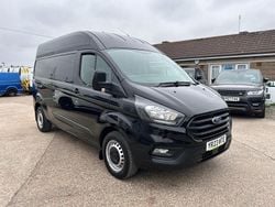Black Used 2023 Ford Transit Custom Van | £19,250 (Fair price)