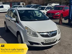 White Used 2009 Vauxhall Corsa Hatchback | £889