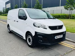 White Used 2021 Peugeot Expert Van | £8,790 (Fair price)