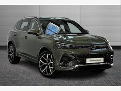 Green New 2025 VW Tiguan R-line SUV | £39,350 (Fair price)