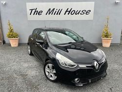 Black Used 2014 Renault Clio IV Dynamique Hatchback | £5,249 (Good price)