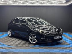 Black Used 2017 Vauxhall Astra SRi Hatchback | £5,790 (Fair price)