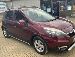 Red Used 2013 Renault Scénic III Dynamique MPV | £2,250 (Fair price)