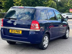 Blue Used 2013 Vauxhall Zafira Design Edition MPV | £2,799 (Good price)