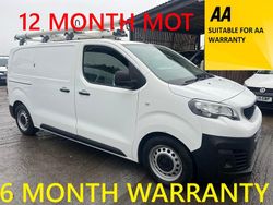 White Used 2019 Peugeot Expert Van | £7,995 (Good price)