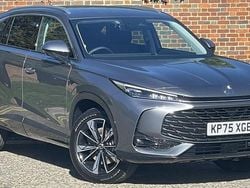 New 2025 MG HS SE SUV | £24,499 (A bit pricey)
