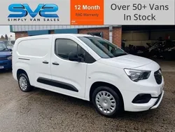 White Used 2019 Vauxhall Combo Sportive MPV | £9,594 (A bit pricey)