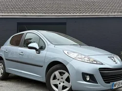 Blue Used 2009 Peugeot 207 Hatchback | £1,995 (Good price)