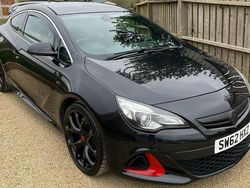 Black Used 2013 Vauxhall Astra GTC Hatchback | £8,995 (Fair price)