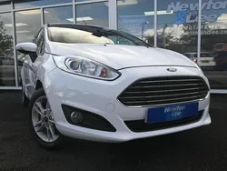 White Used 2015 Ford Fiesta Zetec Hatchback | £5,700 (Fair price)