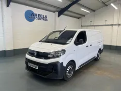 White Used 2024 Vauxhall Vivaro Van | £16,290 (Good price)