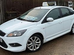 White Used 2010 Ford Focus Zetec Hatchback | £1,495 (Good price)