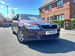 Maroon Used 2011 Skoda Octavia SE Hatchback | £1,495