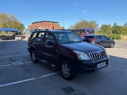 Red Used 2004 Toyota Land Cruiser SUV | £4,995