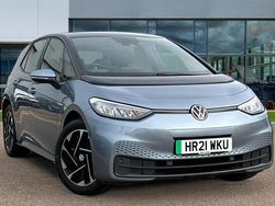 Stonewashed blue metallic black Used 2021 VW ID.3 Pro Performance Hatchback | £13,955 (Fair price)