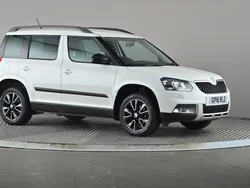 White Used 2016 Skoda Yeti Outdoor SE SUV | £9,498 (Fair price)