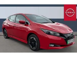 Red Used 2022 Nissan Leaf Acenta Hatchback | £9,546 (Super price)