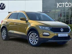 Yellow Used 2019 VW T-Roc SE SUV | £14,765 (Fair price)