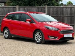 Red Used 2015 Ford Focus Titanium Estate | £5,290 (A bit pricey)