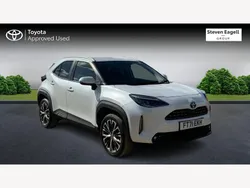 White Used 2022 Toyota Yaris Hybrid Hatchback | £21,249