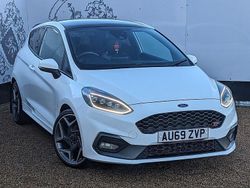 White Used 2019 Ford Fiesta ST Hatchback | £12,995 (Fair price)