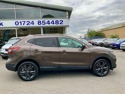 Bronze Used 2018 Nissan Qashqai N-Connecta SUV | £8,880 (Fair price)