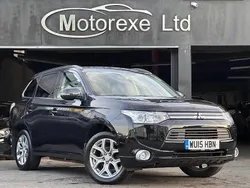 Black Used 2015 Mitsubishi Outlander P-HEV Estate | £7,950 (Fair price)