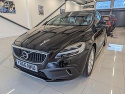 Black Used 2016 Volvo V40 Pro Hatchback | £10,495 (Fair price)
