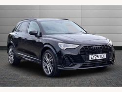 Mythos black Used 2025 Audi Q3 Black Edition SUV | £35,350 (Fair price)