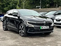 Used 2025 Renault Mégane Komfort Hatchback | £22,036 (Good price)