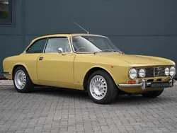 Piper yellow Used 1975 Alfa Romeo GTV Coupe | £45,995