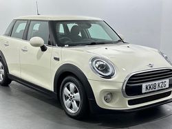 Used 2018 Mini Cooper Hatch Hatchback | £10,275 (Good price)
