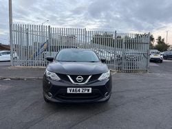 Black Used 2015 Nissan Qashqai Acenta+ SUV | £4,770 (Super price)