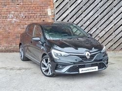 Black Used 2023 Renault Clio V RS Line Hatchback | £14,998 (Fair price)