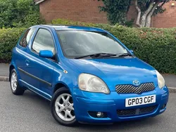 Blue Used 2003 Toyota Yaris Hatchback | £1,750 (Good price)