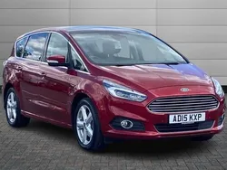 Red Used 2015 Ford S-MAX Titanium MPV | £10,491 (Fair price)