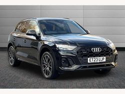Black Used 2023 Audi Q5 Comfort SUV | £41,895 (Fair price)