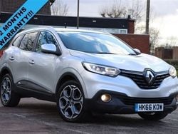 Silver Used 2016 Renault Kadjar Dynamique SUV | £5,990 (Fair price)