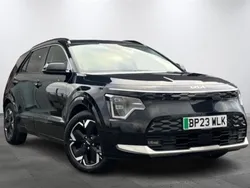Midnight blk Used 2023 Kia Niro 2 SUV | £30,000